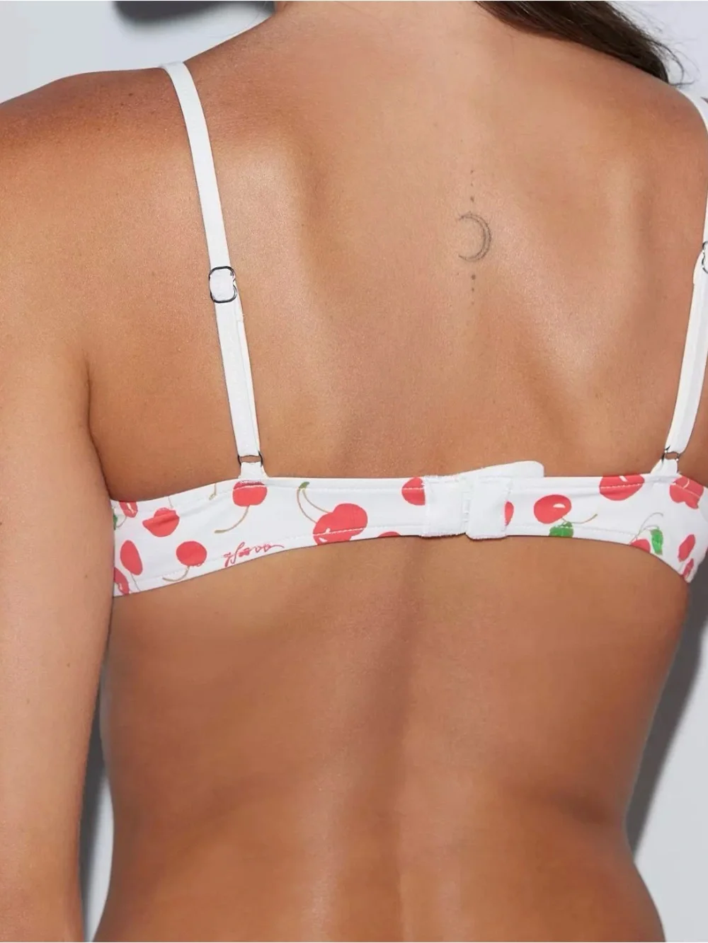 Frankie's Bikinis colab w Sydney Sweeny White Cherry-Print Lace Bralette